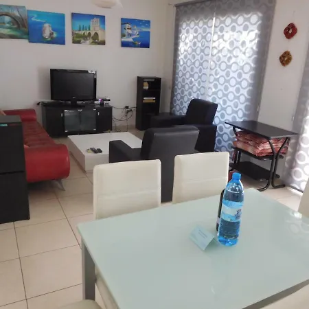 Apartment Blue Oasis Gardens *